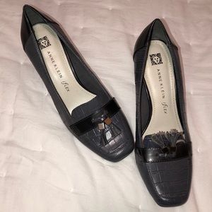 Anne Klein heels